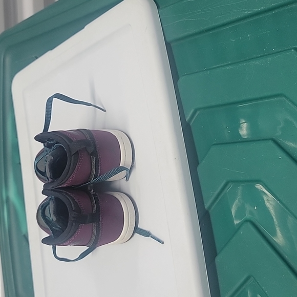 Jordan Retro 1 - Picture 2 of 3